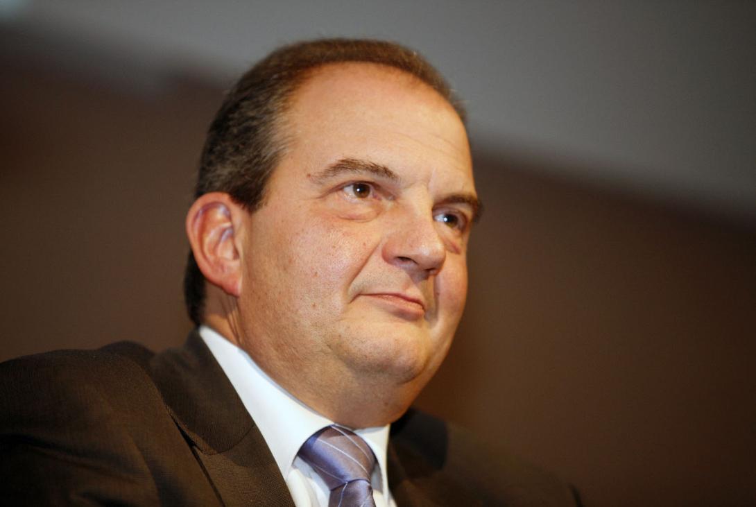 "Ο Καραμανλής δεν ενδιαφέρεται για Πρόεδρος της Δημοκρατίας"