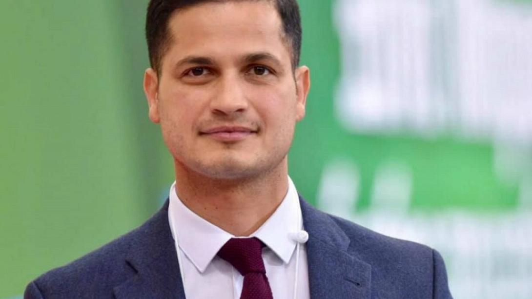 ΚΑΡΑΝΙΚΟΛΑΣ ΚΙΝΑΛ