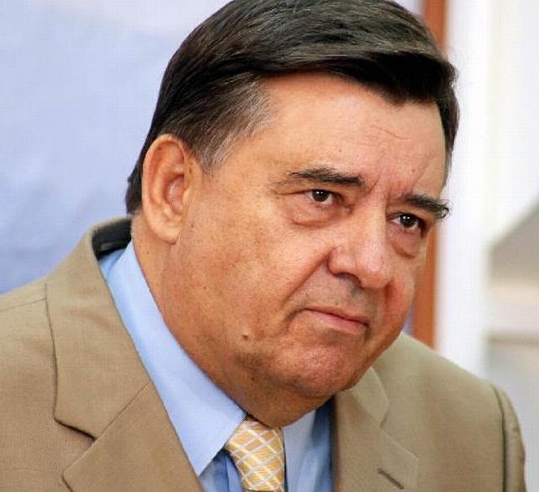 Ο Γ. καρατζαφέρης ζητάει μία έδρα στο Ευρωκοινοβούλιο από τη Χρυσή Αυγή