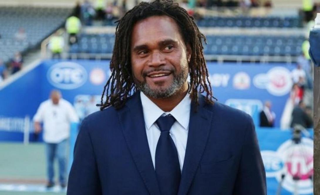 karembeu.jpg