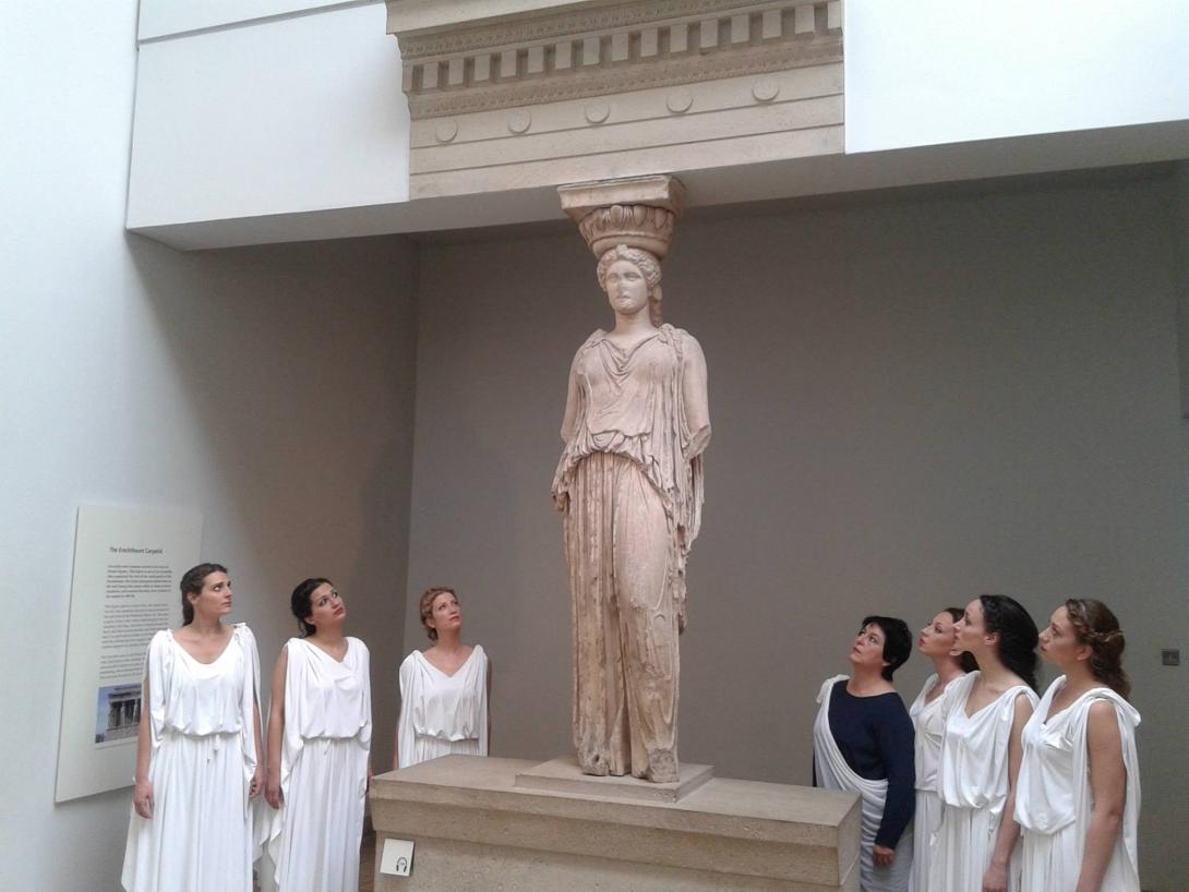 Ένα βίντεο για την 6η Καρυάτιδα που έκλεψε ο Έλγιν