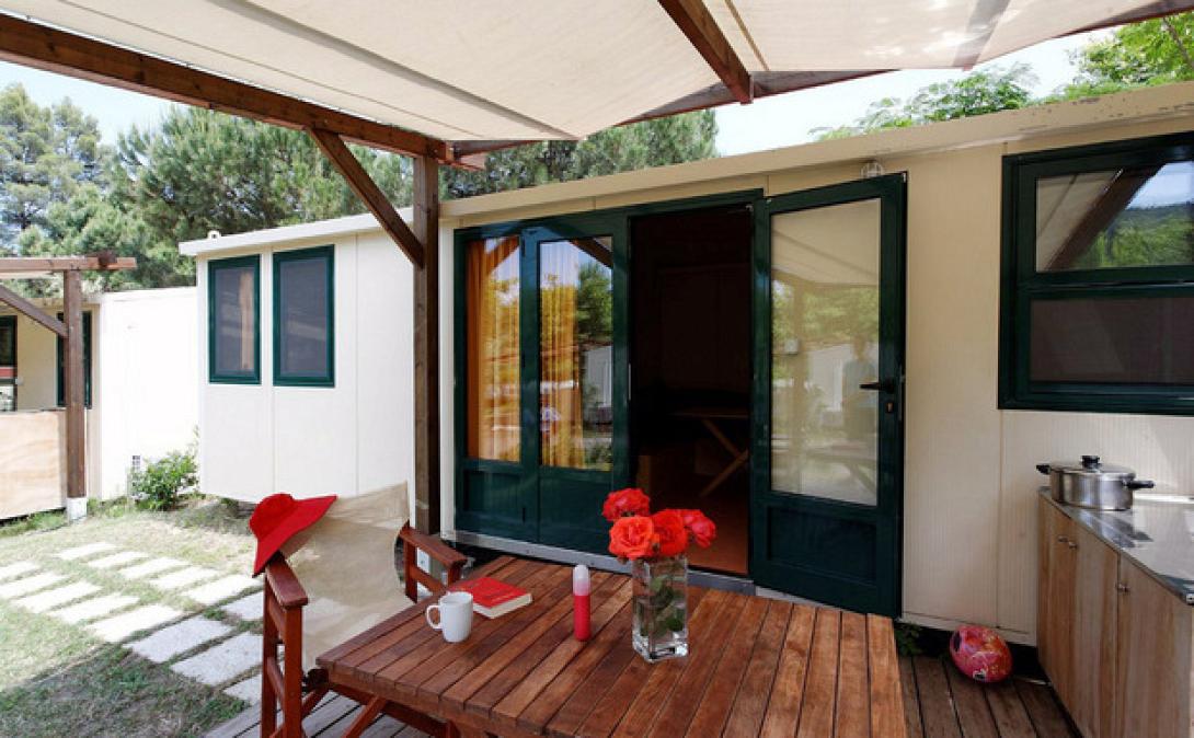 τουριστικά καταλύματα