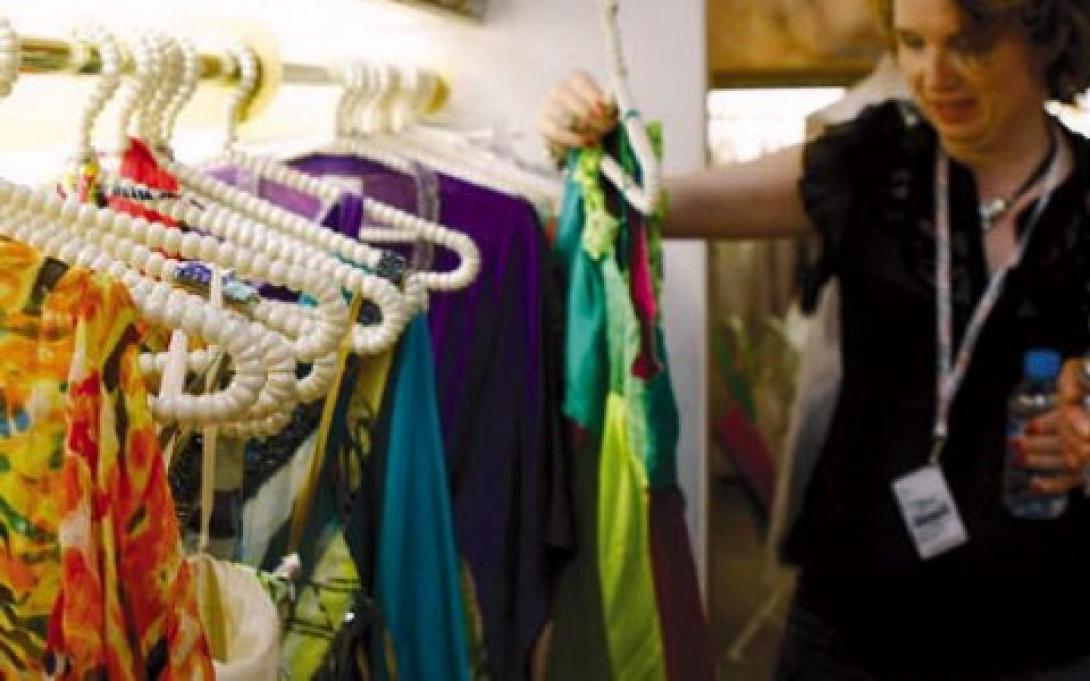 Κατάστημα με click away