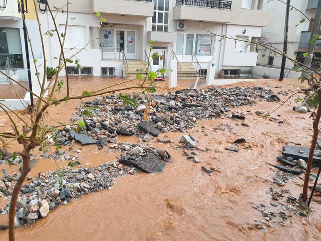 κακοκαιρια - καταστροφές στα Μάλια