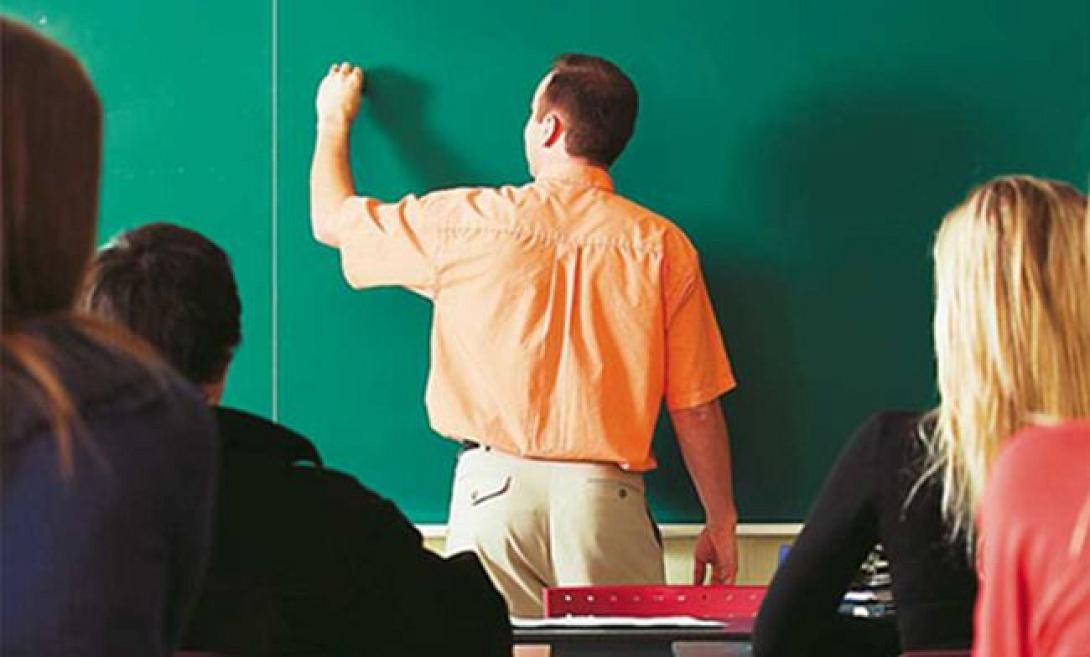 Σε τρία στάδια η αξιολόγηση των εκπαιδευτικών