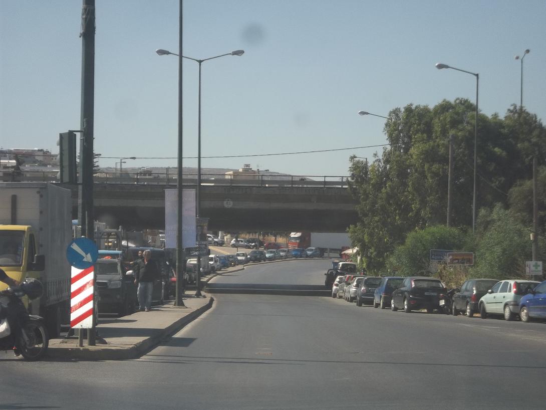 Μεγάλη ταλαιπωρία για τους Ηρακλειώτες οδηγούς λόγω... Κινέζου πρωθυπουργού (φωτογραφίες και βίντεο)