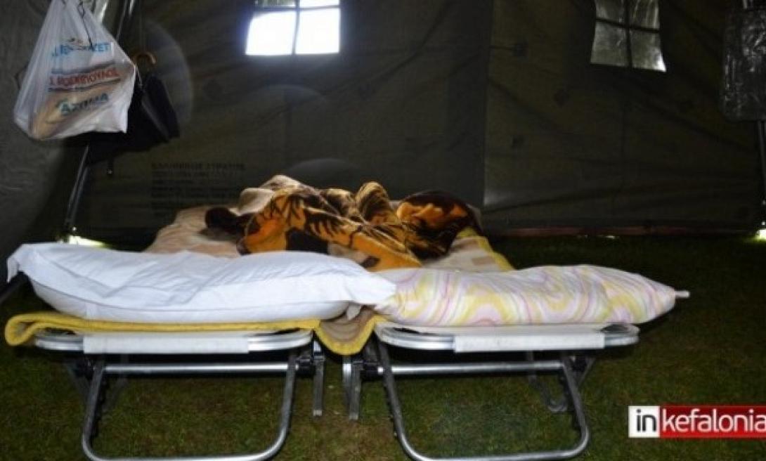 Γιατί οι Κεφαλλονίτες δεν μπήκαν στις σκηνές τη νύχτα;