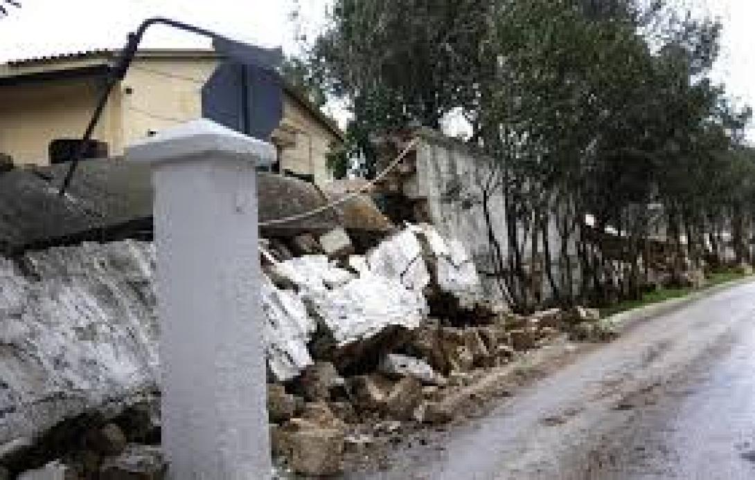 Σύσκεψη στο Μαξίμου για τους σεισμόπληκτους της Κεφαλλονιάς 