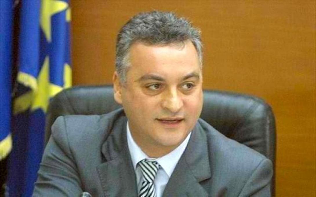 Την πάταξη της διαφθοράς στις προμήθειες των Ε.Δ, ζητά ο Μ.Κεφαλογιάννης