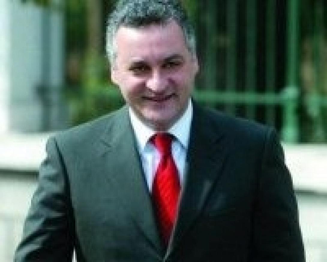 Στη Βουλή η επαπειλούμενη υδρόλυση χημικών στη Μεσογείο δια χειρός Μ.Κεφαλογιάννη