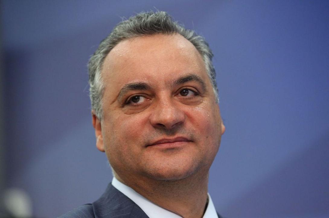 Ο Μ. Κεφαλογιάννης συγχαίρει το Δ. Αβραμόπουλο για τη θέση του Επιτρόπου