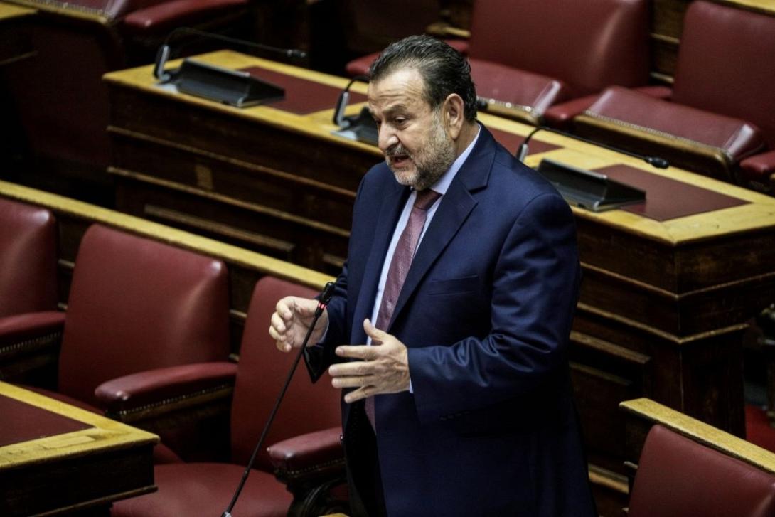 Βασίλης Κεγκέρογλου