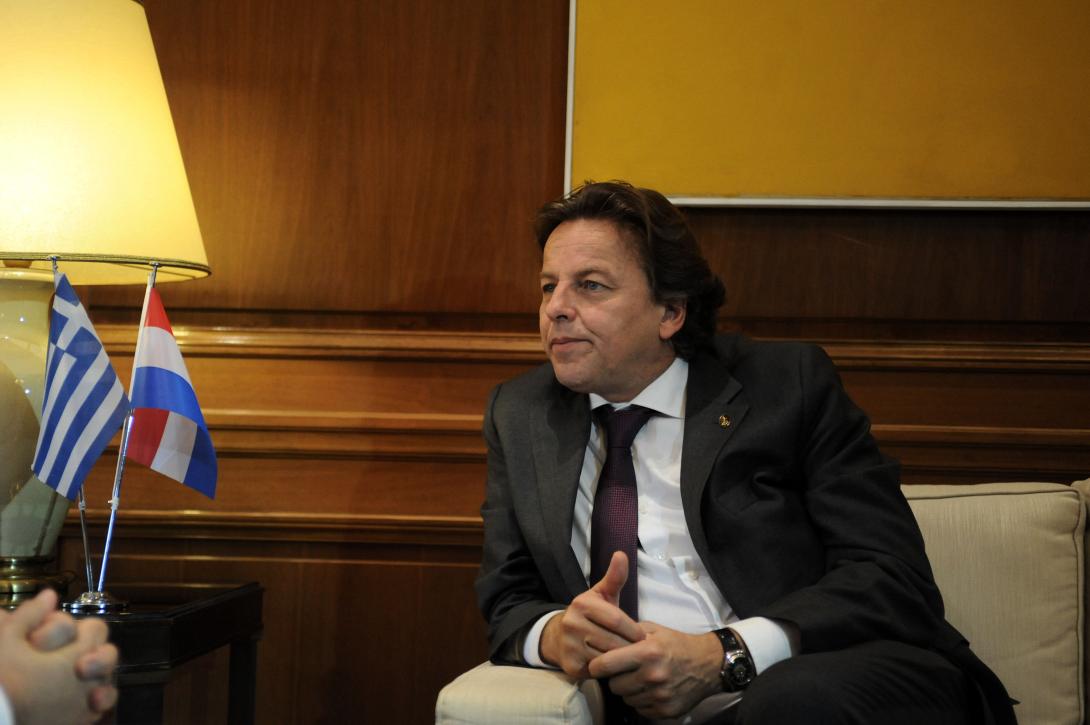 Κεντερς, ΥΠΕΞ Ολλανδίας