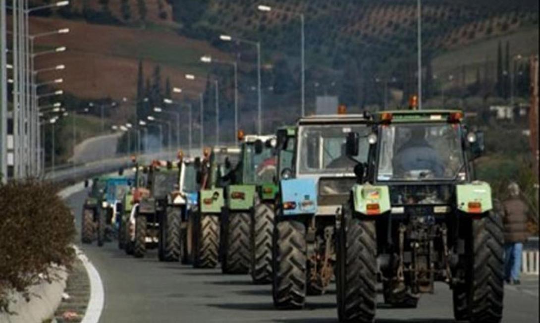 Τους εκπροσώπους των μπλόκων από όλη την Ελλάδα καλούν, στο μπλόκο της Νίκαιας οι αγρότες της Θεσσαλίας