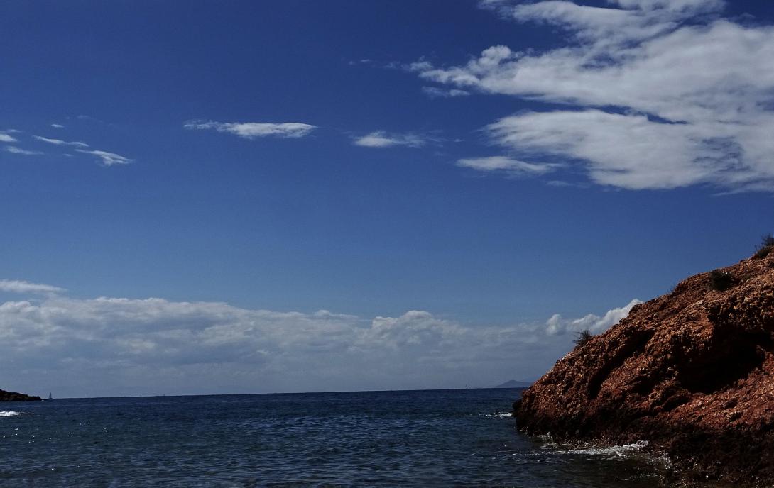 αραιές νεφώσεις