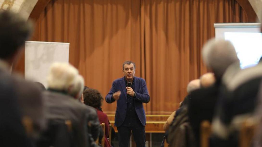 Συνεδριάζει η Κοινοβουλευτική Ομάδα του Ποταμιού