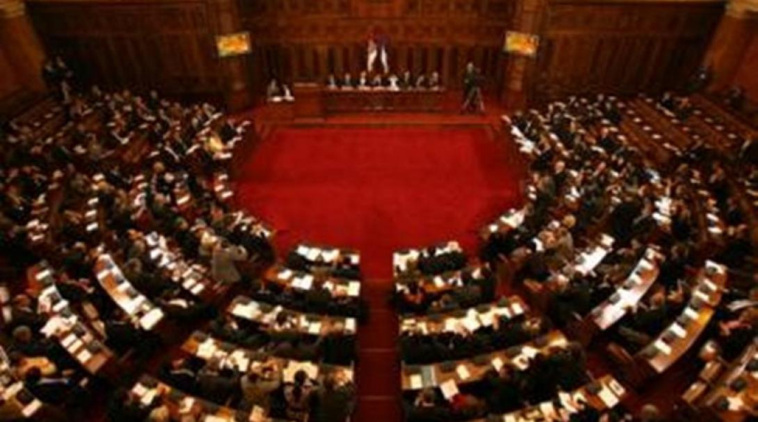 Κόσοβο: Τα δυο μεγαλύτερα κόμματα ήρθαν σε κατ’ αρχήν συμφωνία για σχηματισμό κυβέρνησης 