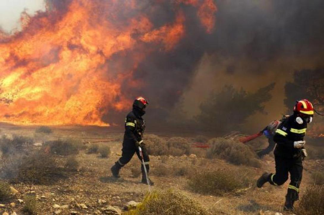 Λίγο πριν το "κόκκινο" η Κρήτη για εκδήλωση πυρκαγιάς τη Δευτέρα 