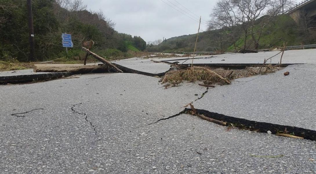 Κολυμβαρι κακοκαιρια