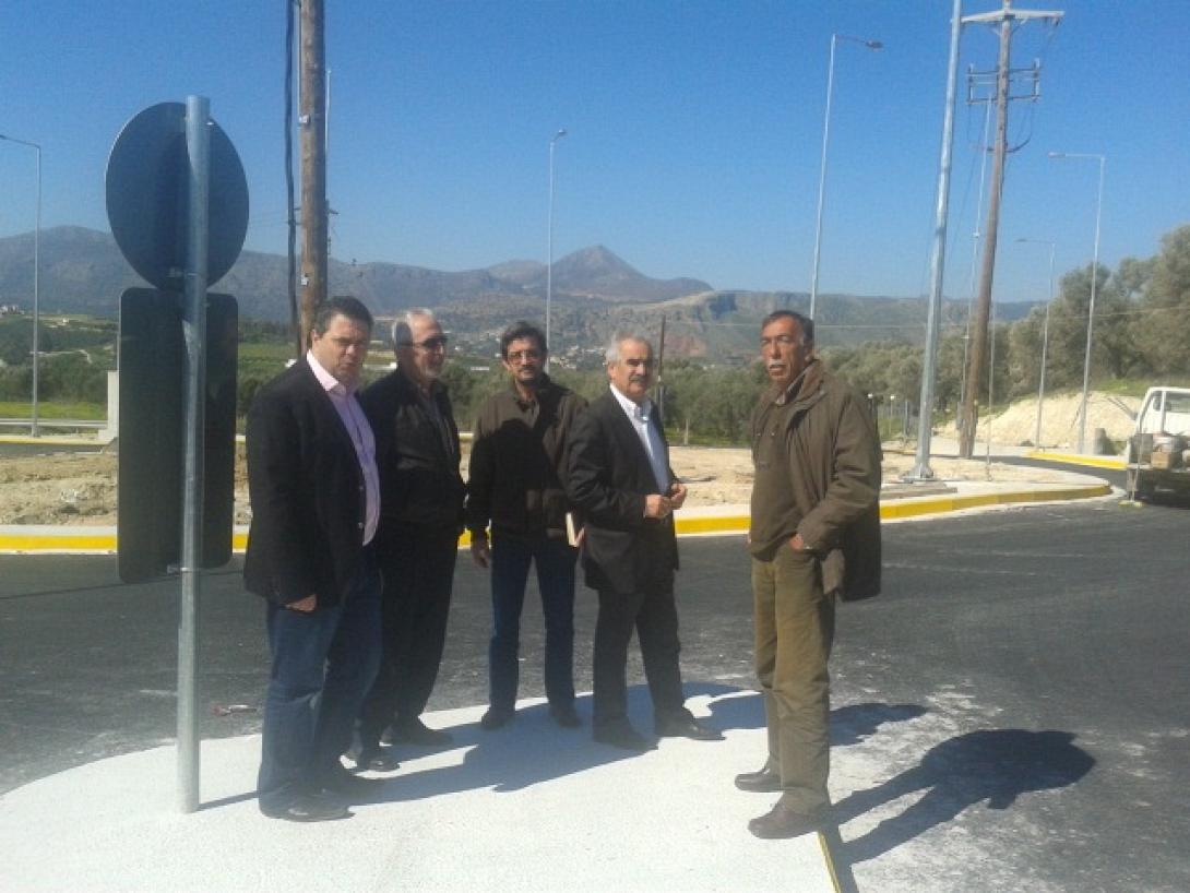 Επισκέφθηκαν οδικά έργα-παρεμβάσεις σε Λοφούπολη και ΙΤΕ 