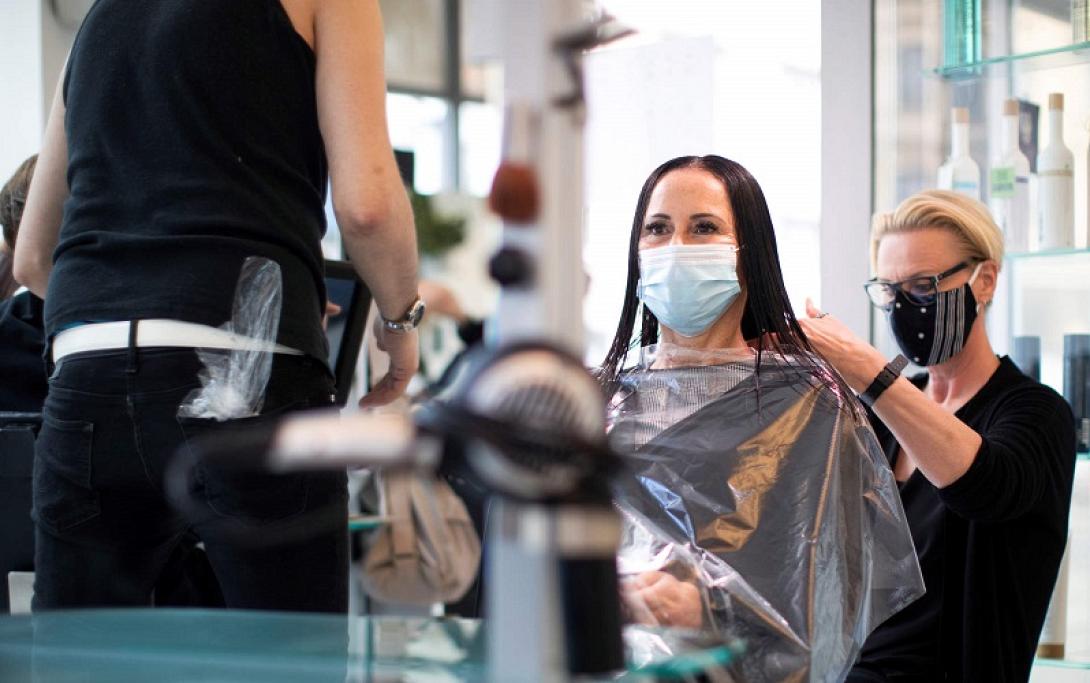 κομμωτήριο μάσκα