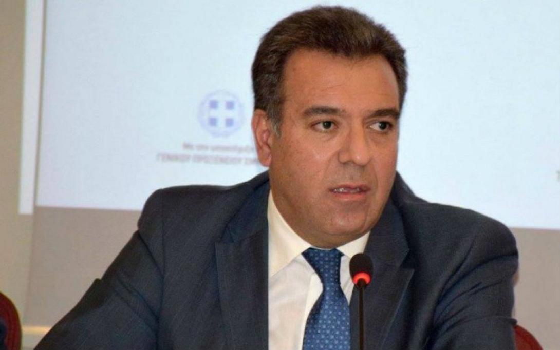 μάνος κόνσολας