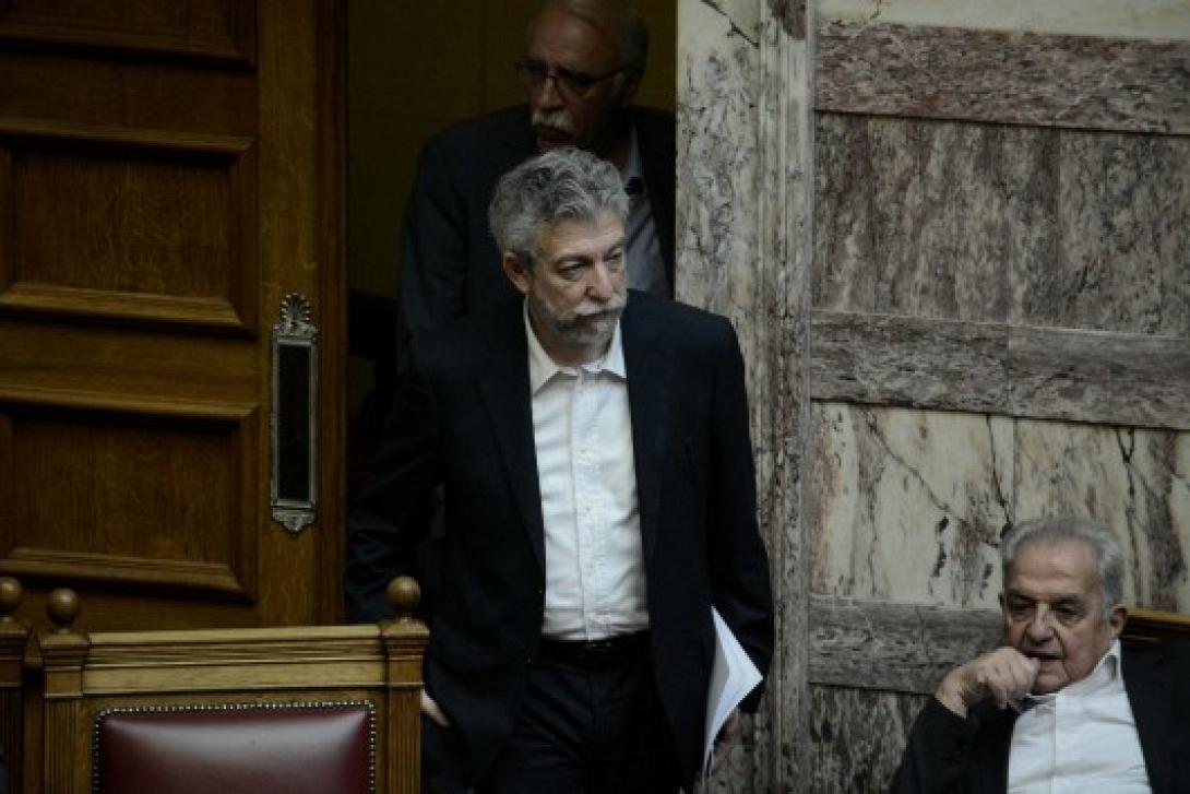 σταυρος κοντονης