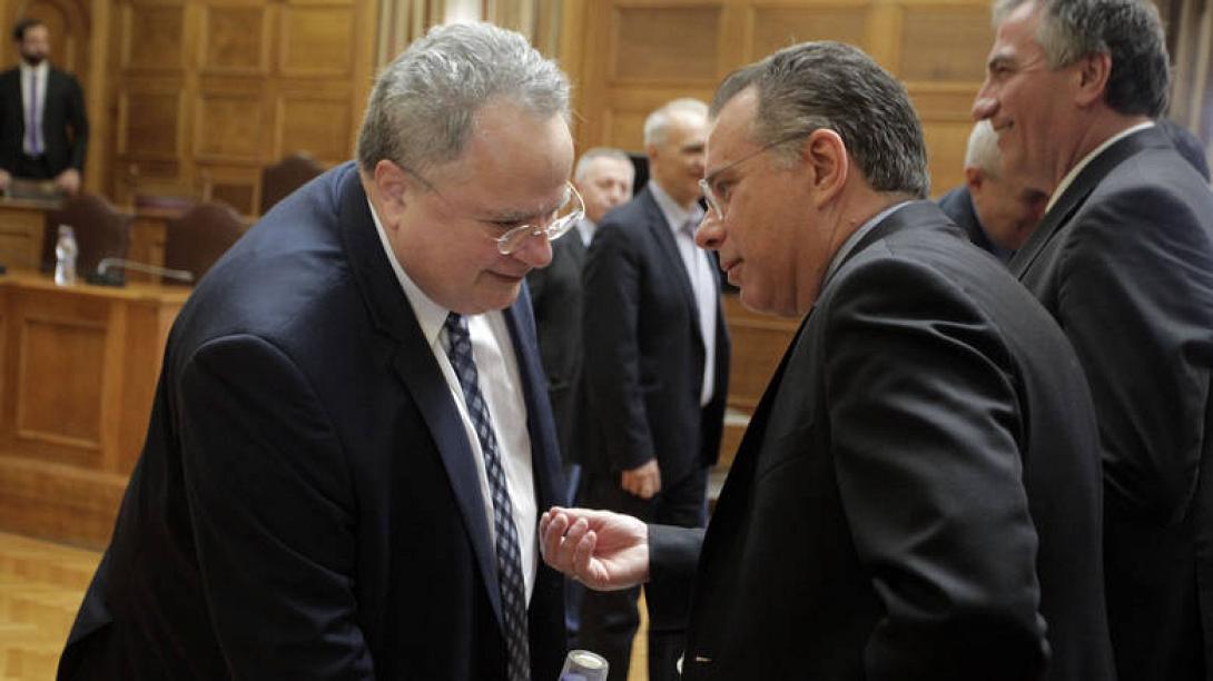 kotzias-koumoutsakos-arxeiou.jpg