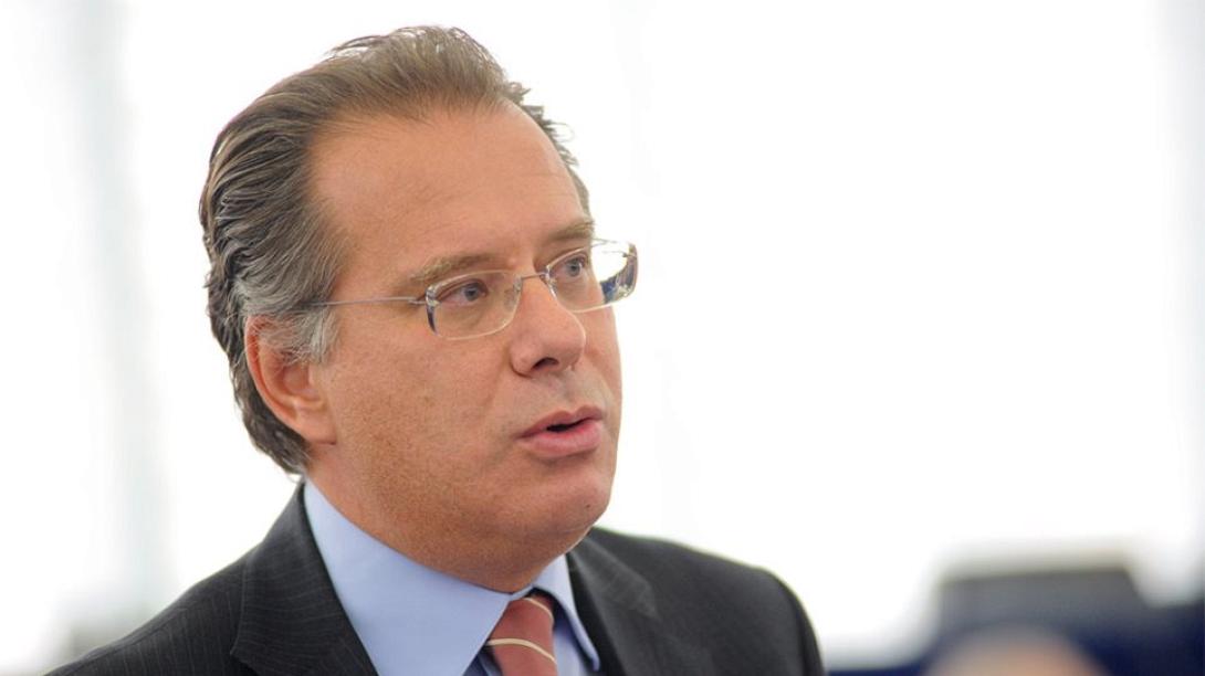 Γιώργος Κουμουτσάκος