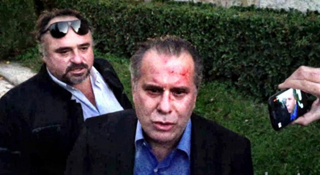 κουμουτσάκος