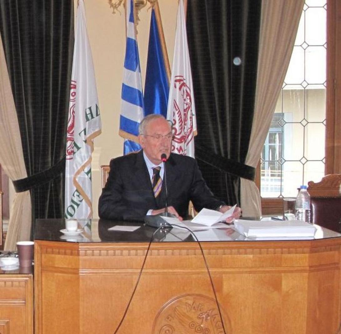 “ Η εξομολόγηση ήταν μισή ” το βιβλίο του Δημήτρη Καρατζάνη