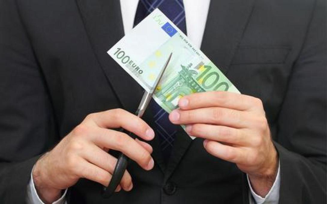 "Κούρεμα" στα τρελά πρόστιμα για τα ληξιπρόθεσμα - Τι ισχύει και τι αλλάζει