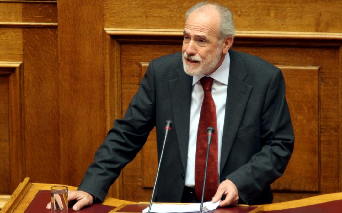 κουτσουκος γιαννης.jpg