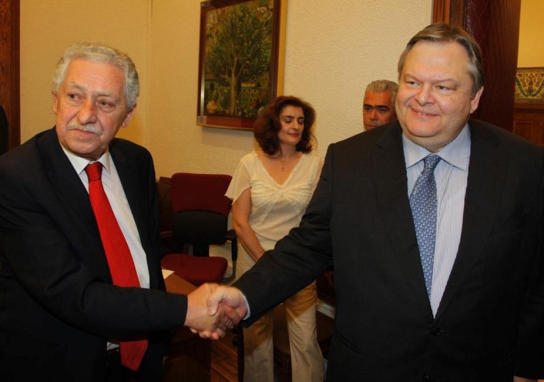 ΔΗΜΑΡ : ο Βενιζέλος απώλεσε κάθε αίσθηση μέτρου