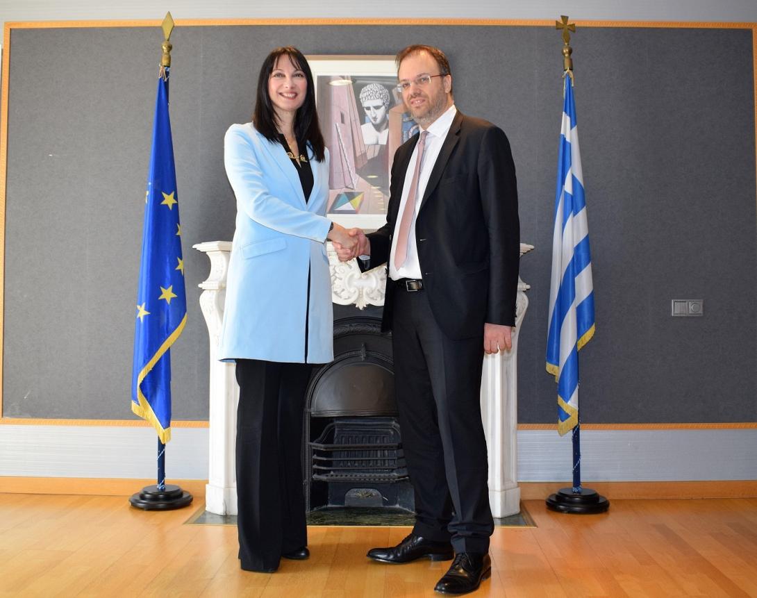 κουντουρά, θεοχαρόπουλος, υπουργείο τουρισμού