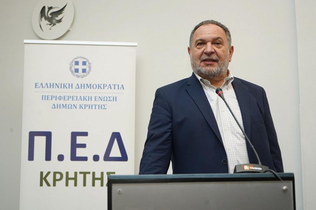 Ο πρόεδρος της ΠΕΔ Κρήτης, Γιάννης Κουράκης