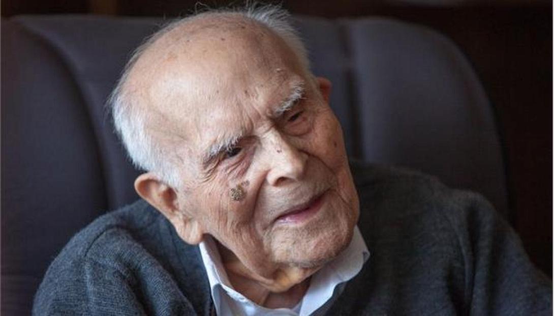 Έφυγε απο τη ζωή ο Κρητικής καταγωγής Υπεραιωνόβιος φιλόσοφος Εμμανουήλ Κριαράς