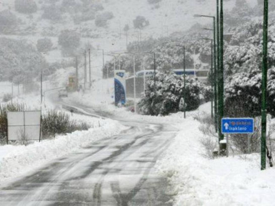 Λευκή η Πρωτοχρονιά στην Κρήτη - "Στο ψυγείο" ολόκληρη η χώρα