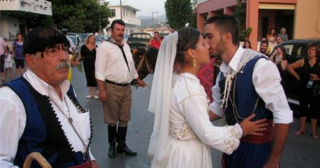 κρητικός γάμος
