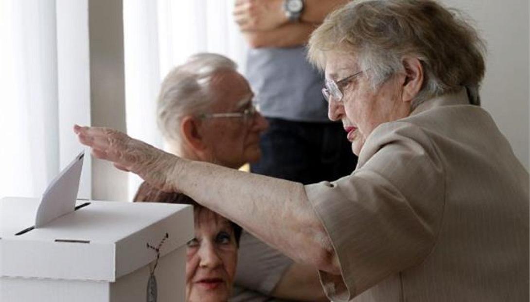 Οι Κροάτες ψηφίζουν για νέο πρόεδρο