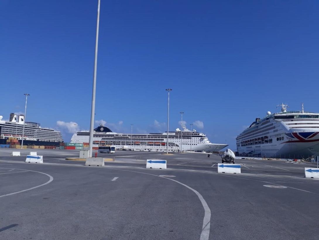 κρουαζιερόπλοια