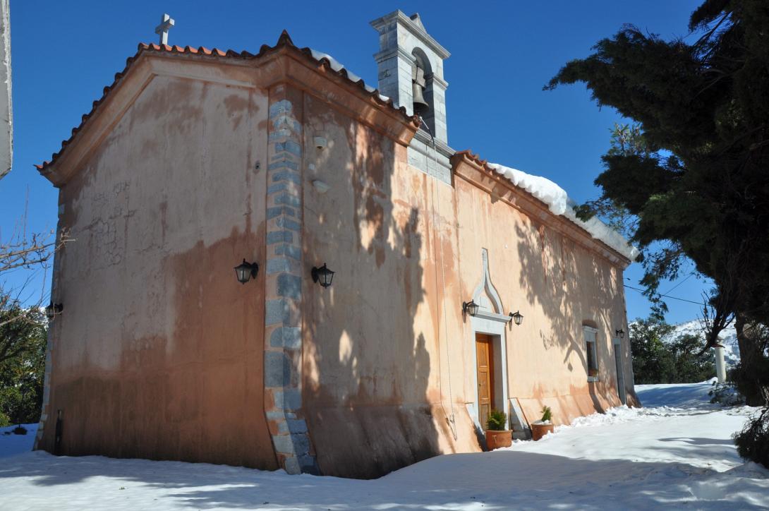 παναγία κρουσταλλένια