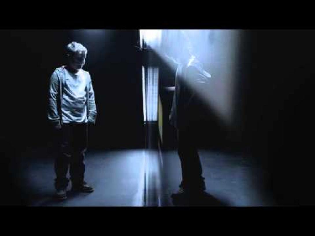 Βίντεο της δίωξης ηλεκτρονικού εγκλήματος για το cyberbullying