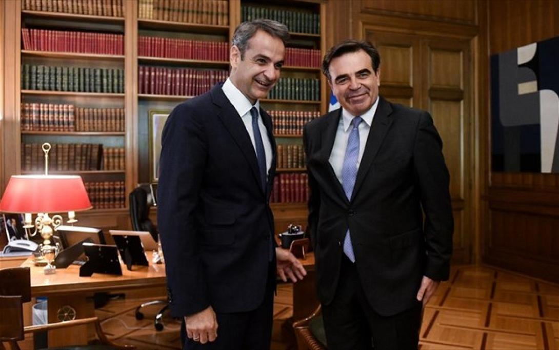 kuriakos-mitsotakis-margaritis-sxoinas.jpg