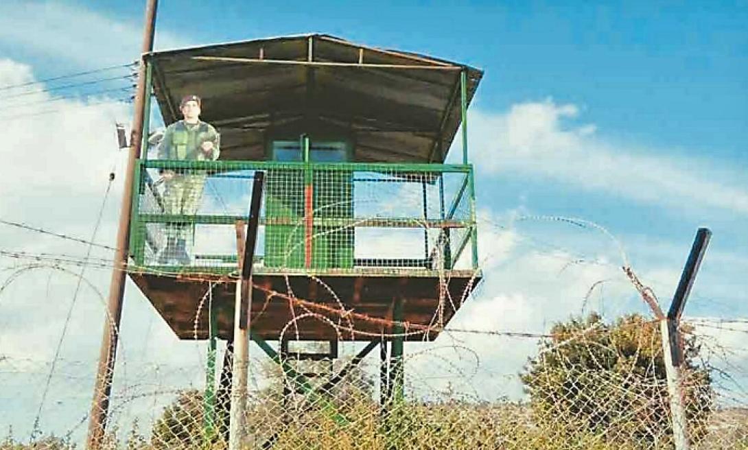 κυπρος, χαρτινοι στρατιωτες