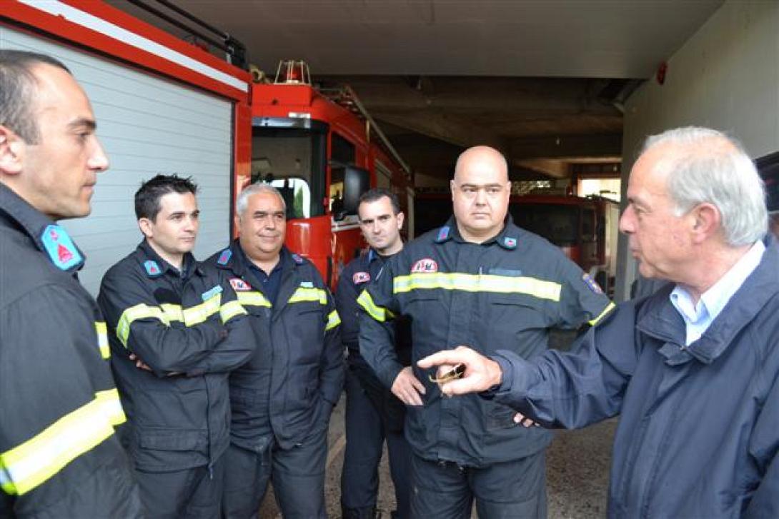 Στην Πυροσβεστική Υπηρεσία ο Βασίλης Λαμπρινός