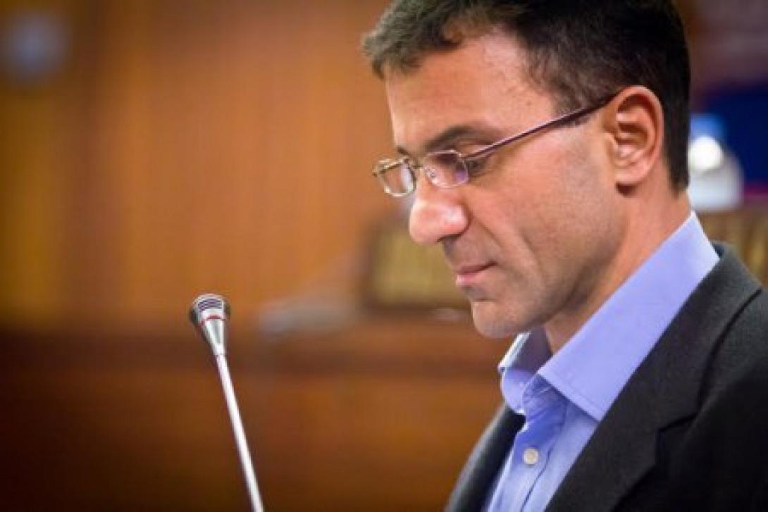 Άμεση σύγκληση των οργάνων του ΣΥΡΙΖΑ για τη συμφωνία ζητά ο Κ. Λαπαβίτσας