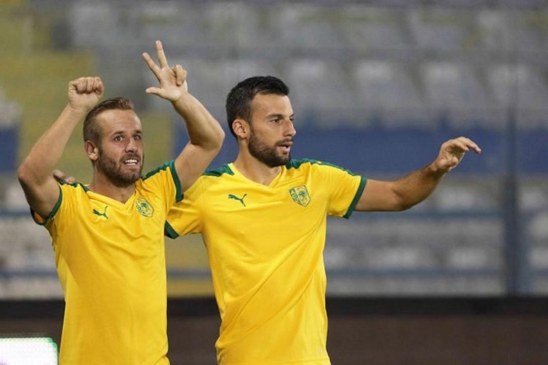 κατασκοπευτικο βαν.jpg