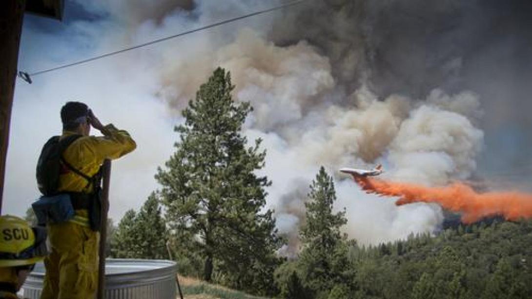 ΗΠΑ: Εκκενώνονται κατοικίες κοντά στο Σαν Ντιέγκο εξαιτίας πυρκαγιών