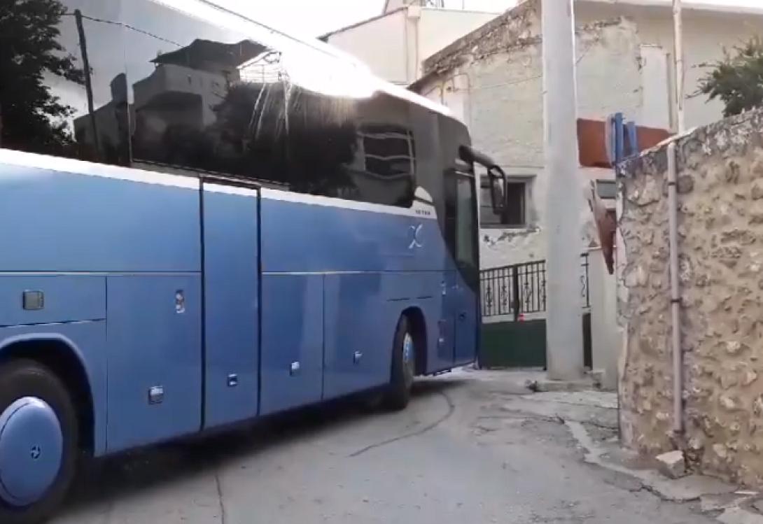 λεωφορείο Ζαρός